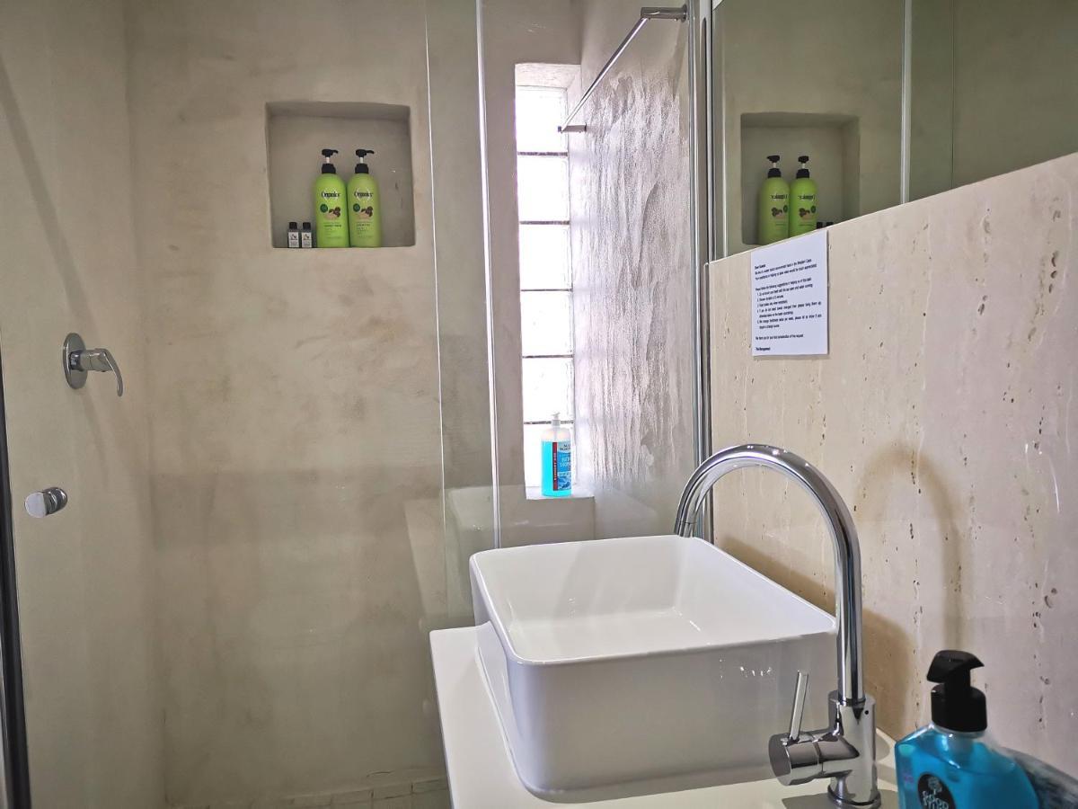 Rachawadee Accomodation​ & Health Spa Simonʼs Town Eksteriør bilde